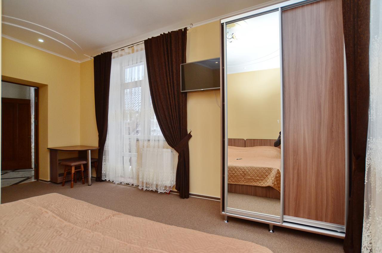 Apart-Hotel Orlan Mykulychyn Εξωτερικό φωτογραφία